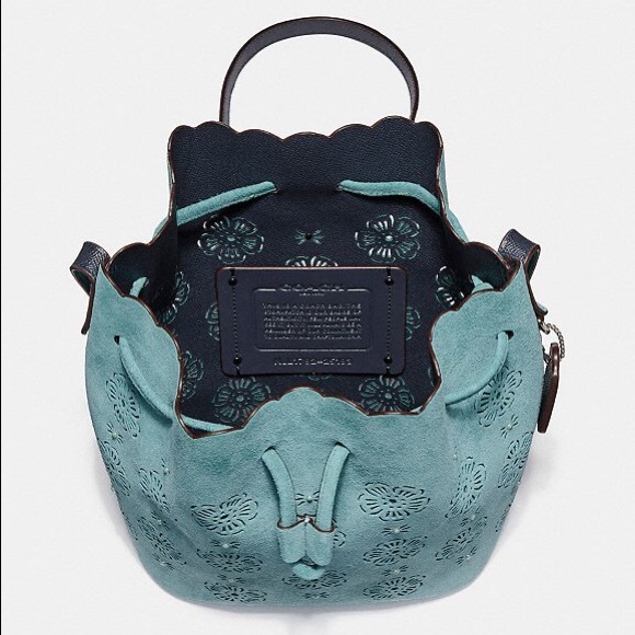 Coach women’s purse - Picture 3 of 3